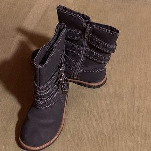 Girls Boots